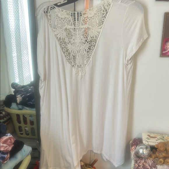 Apt 9 - Picture 3 of 3